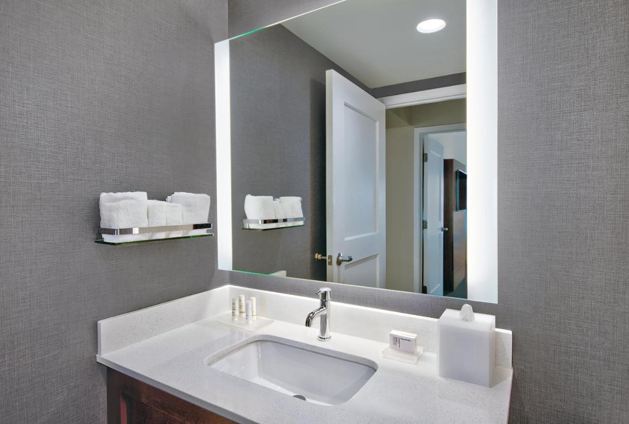 Residence Inn By Marriott Orlando At Flamingo Crossings Town Center Four Corners Exterior foto
